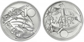 Bundesrepublik Deutschland
Probe v. Victor Huster zu 10 Euro in Silber 2002. Einführung des Euro. Glatter Rand mit Nummerierung 44/161. 36 mm, 29,90 ...