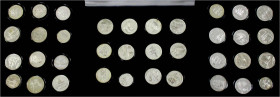 Sammlungen allgemein
Sammlung "Die faszinierende Geschichte der Seefahrt" in Holzkassette. 36 Silbermünzen: Russland, Kuba, Bulgarien, Samoa, Ungarn,...