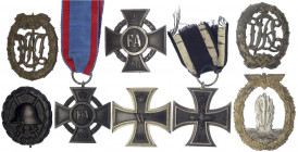 Lots
Deutschland
8 Ehrenzeichen: Minensuchabzeichen der Kriegsmarine (Nadel fehlt), EK I und II 1914, Oldenburg Friedrich-August-Kreuze 1. und 2. Kl...