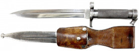 Blankwaffen
Schweden
Seitengewehr M1896 in Scheide mit Koppelschuh. Hersteller Ejab. Gesamtlänge 35,5 cm
