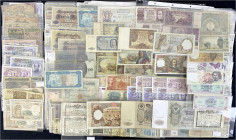 Lots
Allgemein
Karton mit über 550 Geldscheinen aus aller Welt. Dabei Albanien, Algerien, Deutschland Reichsbanknoten und Darlehnskassenscheine, Fra...