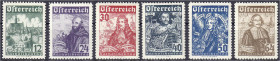 Ausland
Österreich
Wohlfahrt 1933, kompletter Satz in postfrischer Erhaltung. Mi. 440,-€.
** Michel 557-562.