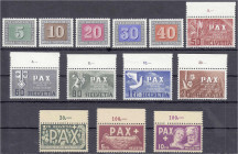 Ausland
Schweiz
Pax-Satz 1945, kompletter Satz in postfrischer Luxuserhaltung, ab 50 C - 10 Fr. Oberrandstücke. Mi. 450,-€.
** Michel 447-459.