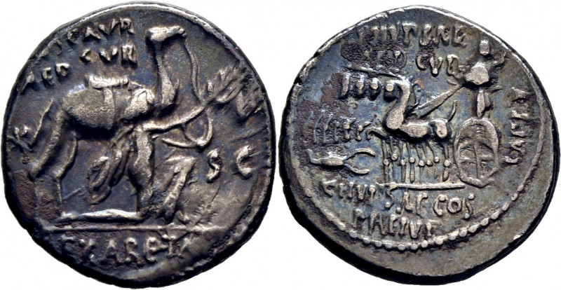 ROMA REPÚBLICA. Aemilia. Denario. 62 a.C. Aretas genuflexo con ramo y agarrando ...