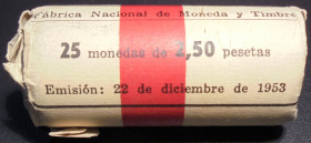ESTADO ESPAÑOL. 2´50 pesetas. 1953*56. Cartucho de la FNMT. SC. Lote de 25