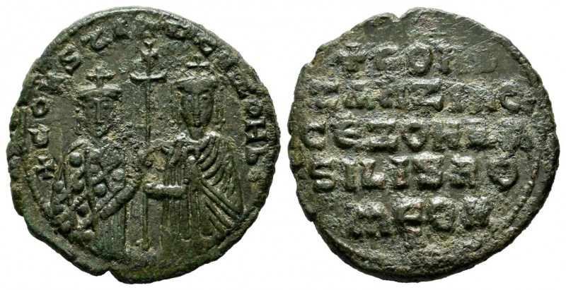 Constantine VII Porphyrogenitus, with Zoe. AD 913-959. Æ Follis (25mm, 7.83g). C...
