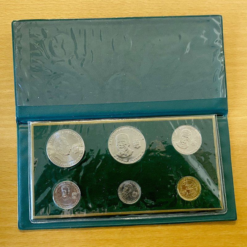 ECUADOR: Republic, mint set, 2000, 6-piece mint set, including KM-104-105-106-10...