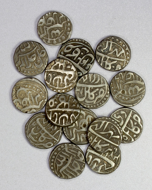MUGHAL: Akbar I, 1556-1605, LOT of 15 silver ½ rupees, from Kabul mint, KM-66.2 ...