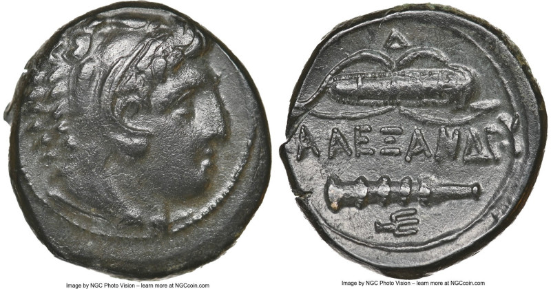 MACEDONIAN KINGDOM. Alexander III the Great (336-323 BC). AE unit. NGC Choice XF...