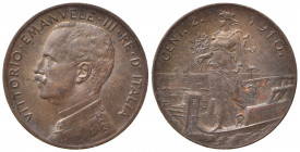 Vittorio Emanuele III (1900-1943). 2 centesimi 1910 var. 3 mani "Italia su Prora". Gig.300 R. tondello leggermente ondulato. qFDC