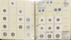 Euro's - 2 albums Euro coins (2-1-0,50-0,20-0,10-0,05-0,02-0,01) collected by country and date 2017-18