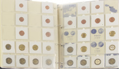Euro's - 2 albums Euro coins (2-1-0,50-0,20-0,10-0,05-0,02-0,01) collected by country and date 2019-20