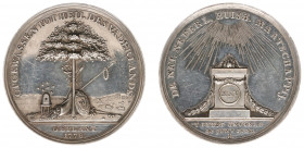 Historiepenningen - 1803 - Medal '25-jarig bestaan van de Nat. Ned. Huishoudelijke Maatschappij' by J.G. Holtzhey (VvL.886) - Obv. Oak tree in dune la...