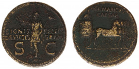 Germanicus (+19) - AE Dupondius under Caligula (Rome AD 37-41, 15.27 g) – GERMANICVS CAESAR, Germanicus in triumphal quadriga, holding eagle-tipped sc...