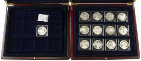 Collection 'De officiële Oranje-Nassau Collectie Willem-Alexander & Maxima, Prins en Prinses der Nederlanden" cont. 49 sterling silver medals in 2 cas...