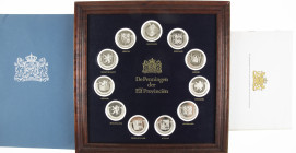 Collecti0n 'Penningen der Elf Provinciën' by Franklin Mint - Wall plate with 11 sterling silver medals