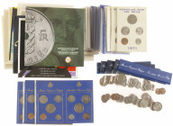 Belgium - Box with appr. 50 Belgian coin sets a.w. 1970, 1971, 1972, 1974 Benelux 2003 and many more