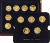Collection medals ' Nederlands Koningshuis ' in luxury presentation box (17)
