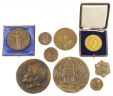 World - Lot of ca. 11 medals incl. Church fire Hamburg 1842, 'Studenten maskerade Utrecht 1896', 'Postchecque-bureau België 1913-1938' and 'Centenaire...