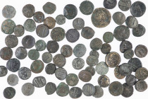 Ancient coins in lots - Greek / Hellenistic coinage - A mixed larger collection ancient Greek bronzes including some Macedonian (including Alexander I...