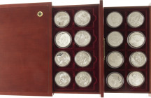 Collection '50 Years Conservation of Endangered Wildlife' - 29 silver plated proof medals in luxury boxes