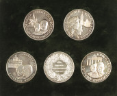 Germany - Cassette 'Konrad Adenauer und die Grossen seiner Zeit' containing 5 large silver medals .999