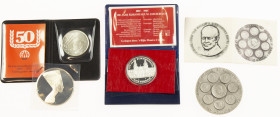 World - Lot of 4 silver medals: Eisenhower 'Silver Dollars' Medal 1971 (135 g), 20 gld Grenswisselkantoren, 100 Jaar Rijksmuseum and Nefretete