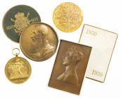 Belgium - Lot of 4 medals: '75 jaar onafhankelijkheid 1905' by Fisch, idem by Devreese, '100 jaar onafhankelijkheid 1930 West Vlaanderen' and plaque '...