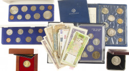 Belgium - lot of 10 medals incl. Banque du Congo Belge 1909-1959, Kon. Militaire School 1834-1984, Visit of Hirohito 1971, Goetz Lusitania 1915 (rust)...