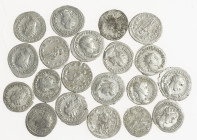 Ancient coins in lots - Roman coinage - A lot with Roman Antoniniani: mainly Gordianus III but also Philippus I, Traianus Decius etc. - in total 20 co...