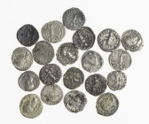 Ancient coins in lots - Roman coinage - A lot with Roman AR Denarii, several emperors, several mints, several reverses - in total 20 pieces in avg. a....