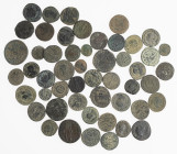 Ancient coins in lots - Roman coinage - An interesting lot Roman bronzes, mainly Folles and some Antoniniani, smaller and middle modules, several empe...