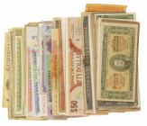 South America - Small box banknotes South America including Guyana, Surinam, Uruguay, Paraguay, Colombia, Ecuador, etc. - Total ca. 104 pcs.