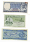 Surinam - Small box banknotes Surinam 1 Gulden 1982 (19), 5 Gulden 1963 (4) + Neth. Antilles 2½ Gulden 1970 (13) - UNC - Total 36 pcs.