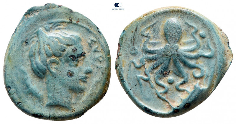 Sicily. Syracuse. Second Democracy 466-405 BC. 
Trias Æ

18 mm, 2,90 g


...