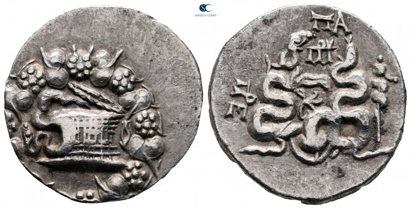 Mysia. Pergamon circa 166-67 BC. 
Cistophoric Tetradrachm AR

25 mm, 12,01 g...