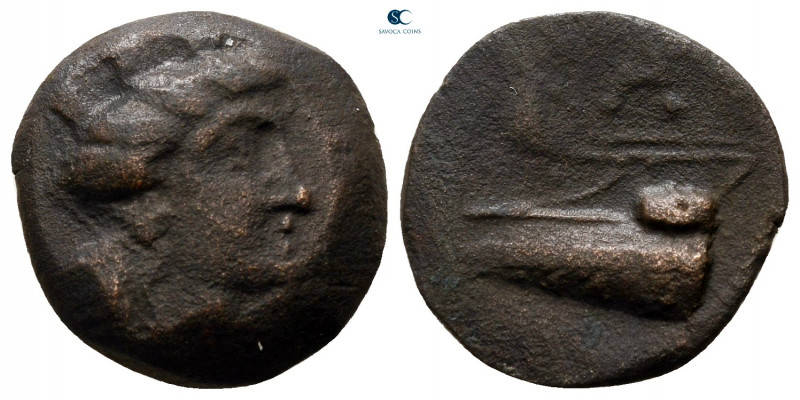 Phoenicia. Arados circa 242-166 BC. 
Bronze Æ

16 mm, 2,81 g



nearly ve...