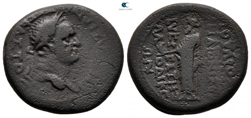 Phrygia. Laodikeia ad Lycum. Vespasian AD 69-79. 
Bronze Æ

22 mm, 6,57 g

...