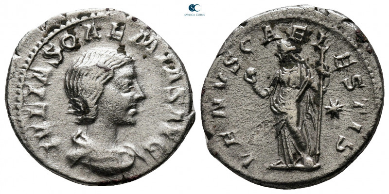 Julia Soaemias. Augusta AD 218-222. Rome
Denarius AR

20 mm, 2,64 g



ve...