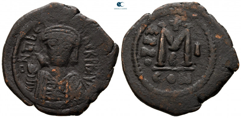 Maurice Tiberius AD 582-602. Constantinople
Follis or 40 Nummi Æ

33 mm, 12,5...
