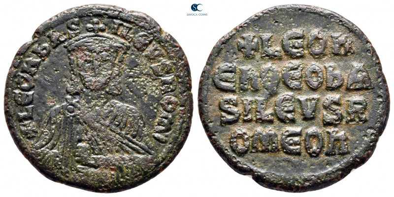 Leo VI the Wise AD 886-912. Constantinople
Follis Æ

26 mm, 6,74 g



nea...