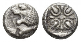 Ionia, Miletos, late 6th-early 5th century BC. AR Diobol (8.4mm, 1g). Forepart of a lion r., head l. R/ Stellate design within square incuse.
