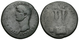 MACEDON. Philippi. Claudius, 41-54. Tetrassarion (Bronze, 28.2 mm, 10.5 g). TI CLAVDIVS CAESAR AVG P M TR P IMP P P Bare head of Claudius to left. Rev...