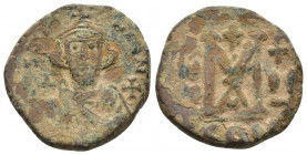 Justinian II Æ Nummus. Constantinople, dated RY 1 = AD 685/6. 9.7g 24.1mm IЧSƮINIANЧS P, bust facing, with short beard, wearing crown and chlamys, hol...