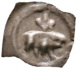 Altdeutsche Münzen und Medaillen 
 Breisgau 
 Anonym 1200-1400 
 Vierzipfeliger Pfennig um 1280. Elefant nach rechts, dahinter ein Turm. Wiel. (Bre...