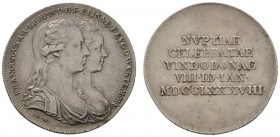 Altdeutsche Münzen und Medaillen 
 Württemberg 
 Elisabeth, Tochter von Friedrich Eugen 1767-1790 
 Kleine Silbermedaille (Silberabschlag vom Doppe...