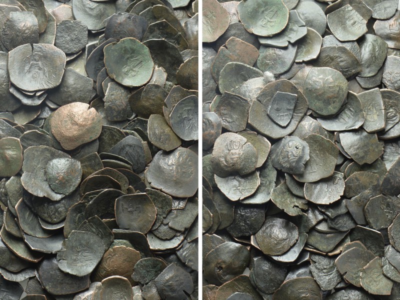 Circa 265 Byzantine Scyphates. 

Obv: .
Rev: .

. 

Condition: See pictur...