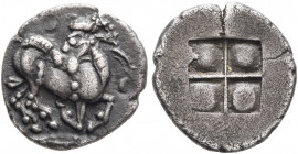 THRACO-MACEDONIAN TRIBES, Mygdones or Krestones (?). Circa 480-470 BC. Diobol (Silver, 11 mm, 0.95 g). He-goat kneeling to right, head turned back to ...