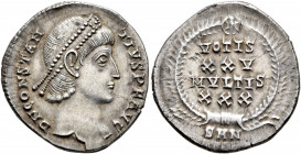 Constantius II. Siliqua (Silver, 20 mm, 3.11 g, 6 h), Nicomedia, 340-351. D N CONSTAN-TIVS P F AVG Pearl-diademed head of Constantius II to right. Rev...
