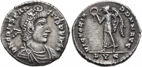 Constantius II, 337-361. Siliqua (Silver, 17 mm, 2.64 g, 6 h), Lugdunum, 360-361. D N CONSTAN-TIVS P F AVG Rosette-diademed, draped and cuirassed bust...